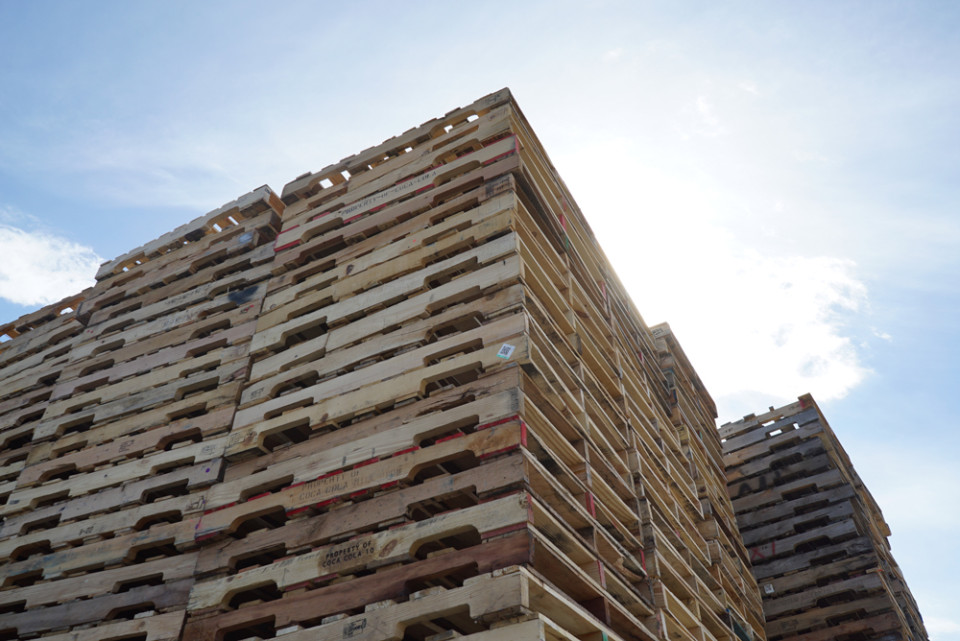 Pallets Plus Request a Quote